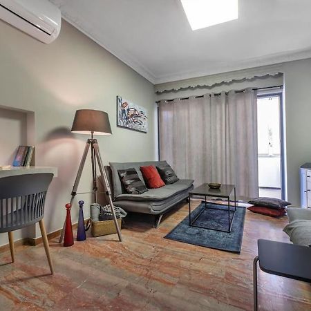 Beautiful Apt In Glyfada Center, Papandreou Street Atene Esterno foto
